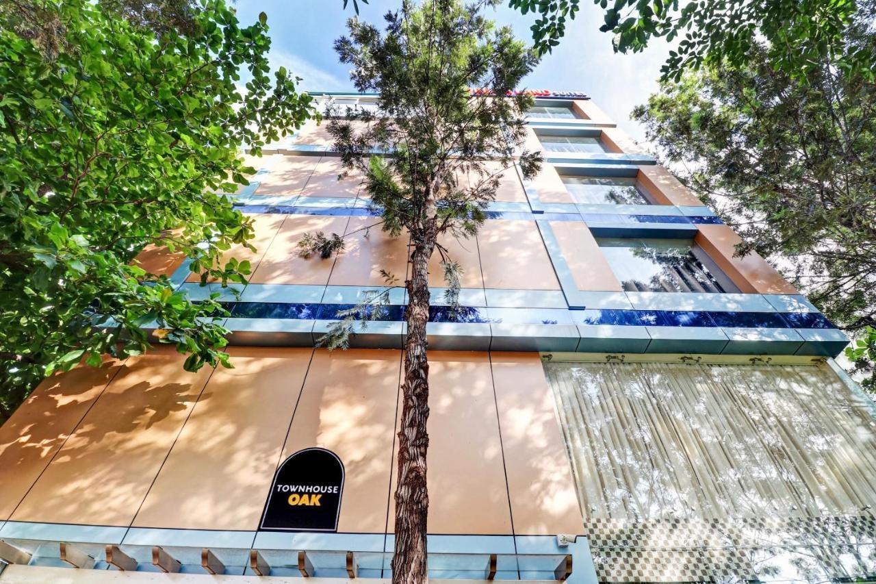 Townhouse Oak Dreamland Suites Yelahanka Bagian luar foto