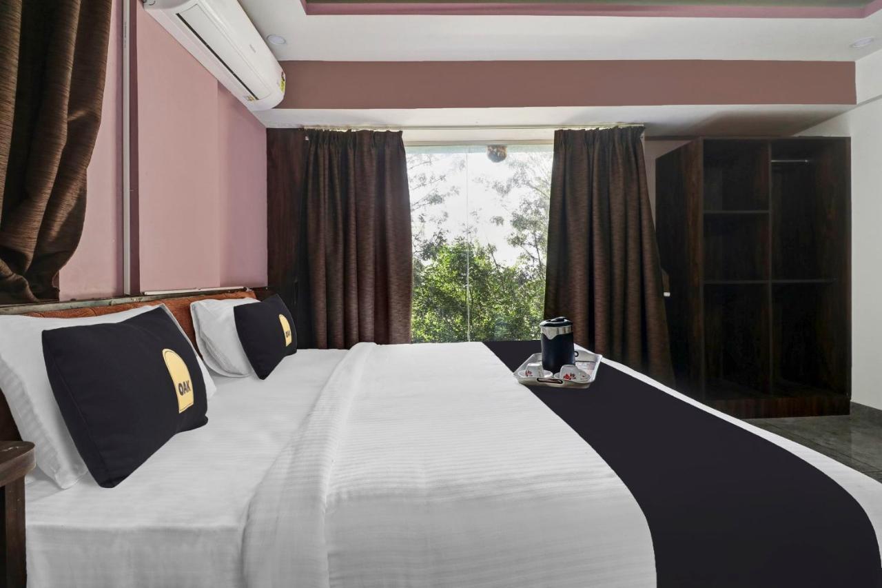 Townhouse Oak Dreamland Suites Yelahanka Bagian luar foto