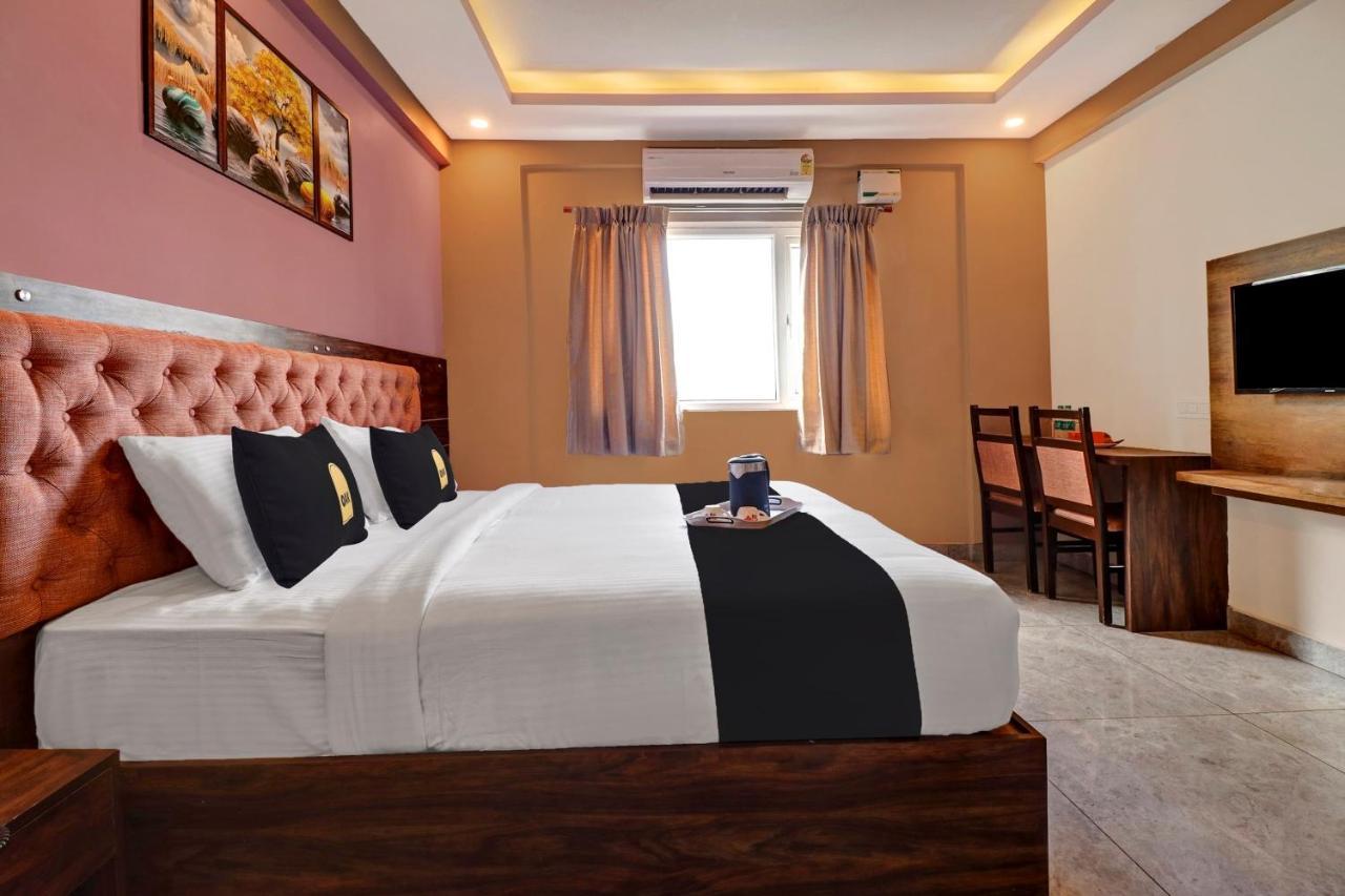 Townhouse Oak Dreamland Suites Yelahanka Bagian luar foto